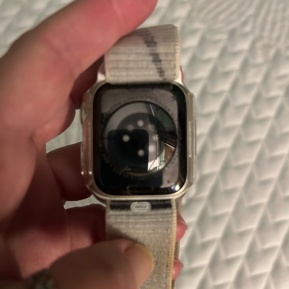 Apple Watch 7 - Picture 4 of 4